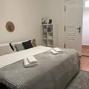 Grosses Am Kudamm Berlin