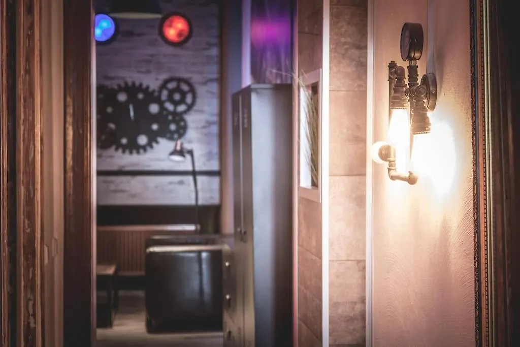 Einzigartige Ferienwohnung Bunt Wie Berlin Apartment